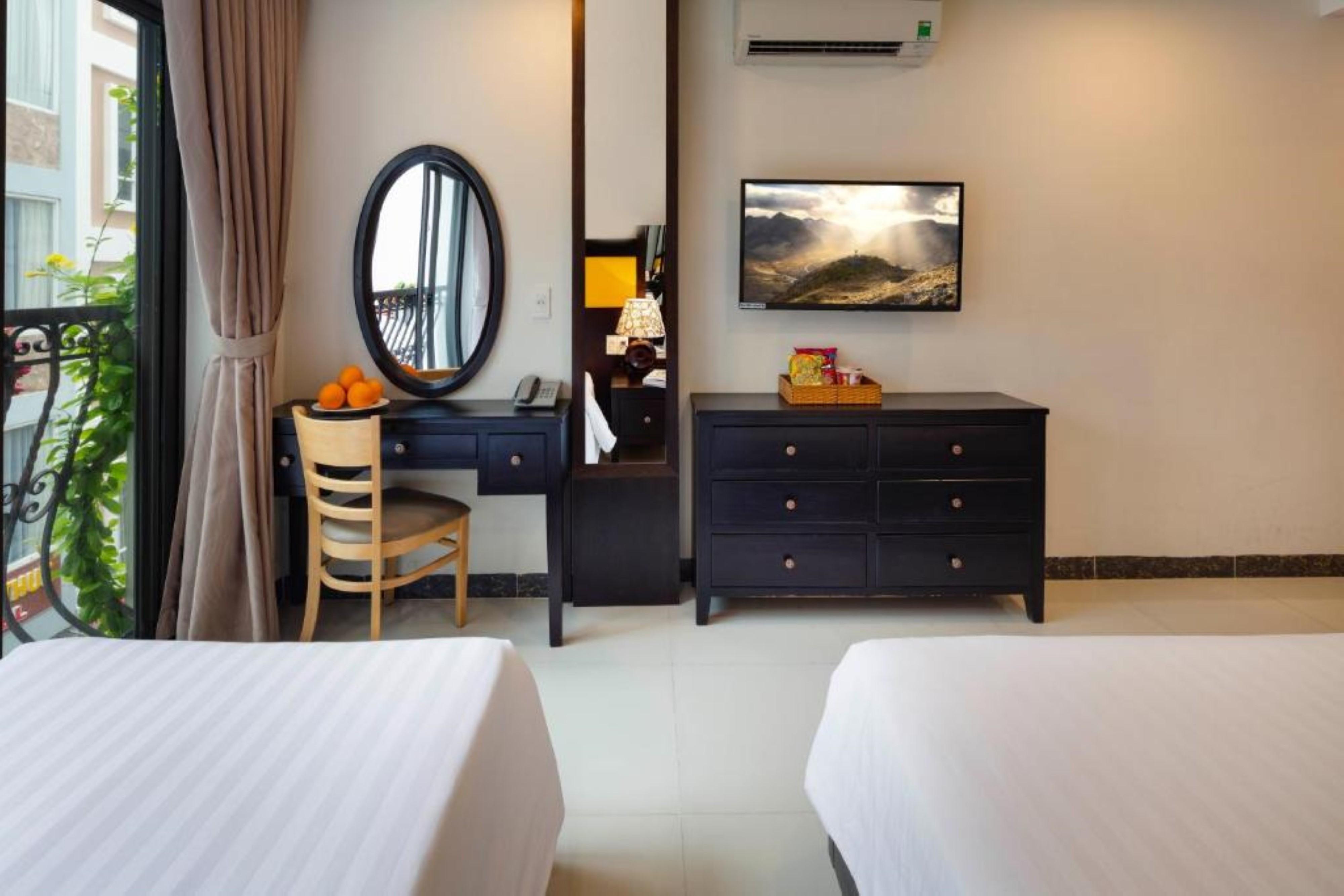 Tokia Hotel Nha Trang Esterno foto