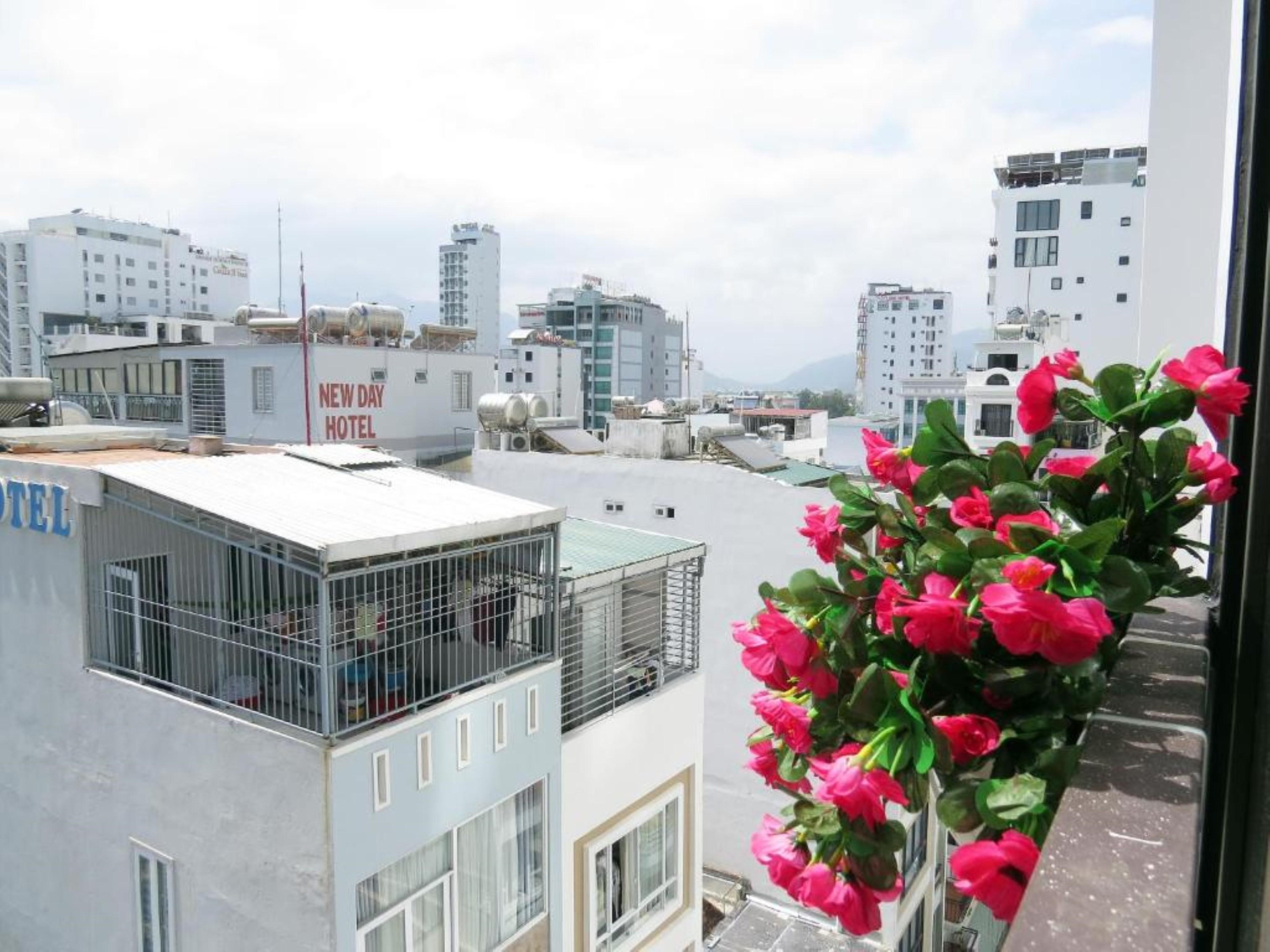 Tokia Hotel Nha Trang Esterno foto