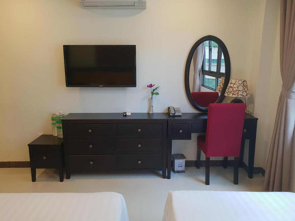 Tokia Hotel Nha Trang Esterno foto